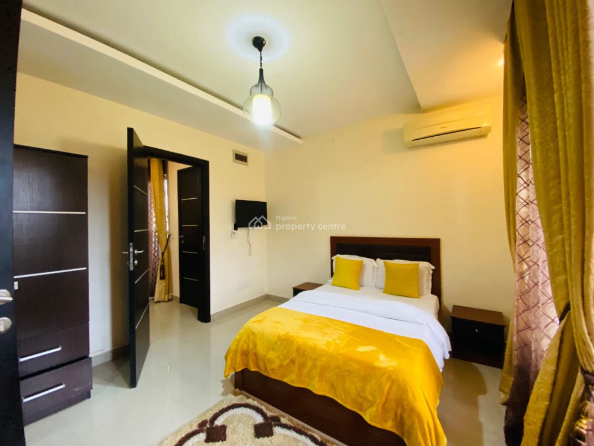 1 Bedroom and Parlor Fully Furnished, Off Bourdilon, Old Ikoyi, Ikoyi, Lagos, Mini Flat (room and Parlour) Short Let