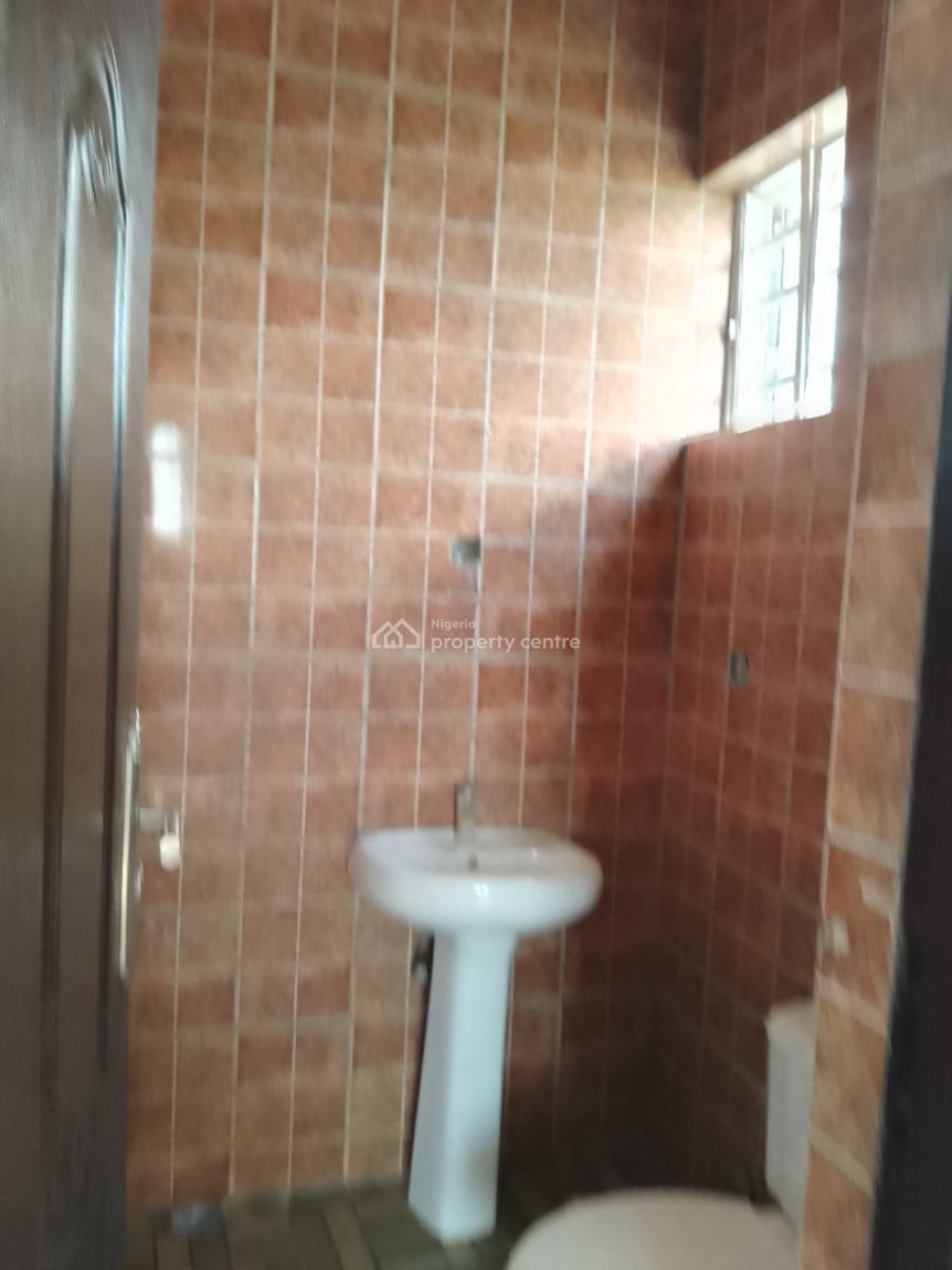 Recently Vacated 2 Bedrooms, Greenland Estate, Ogombo, Ajah, Lagos, Flat / Apartment for Rent