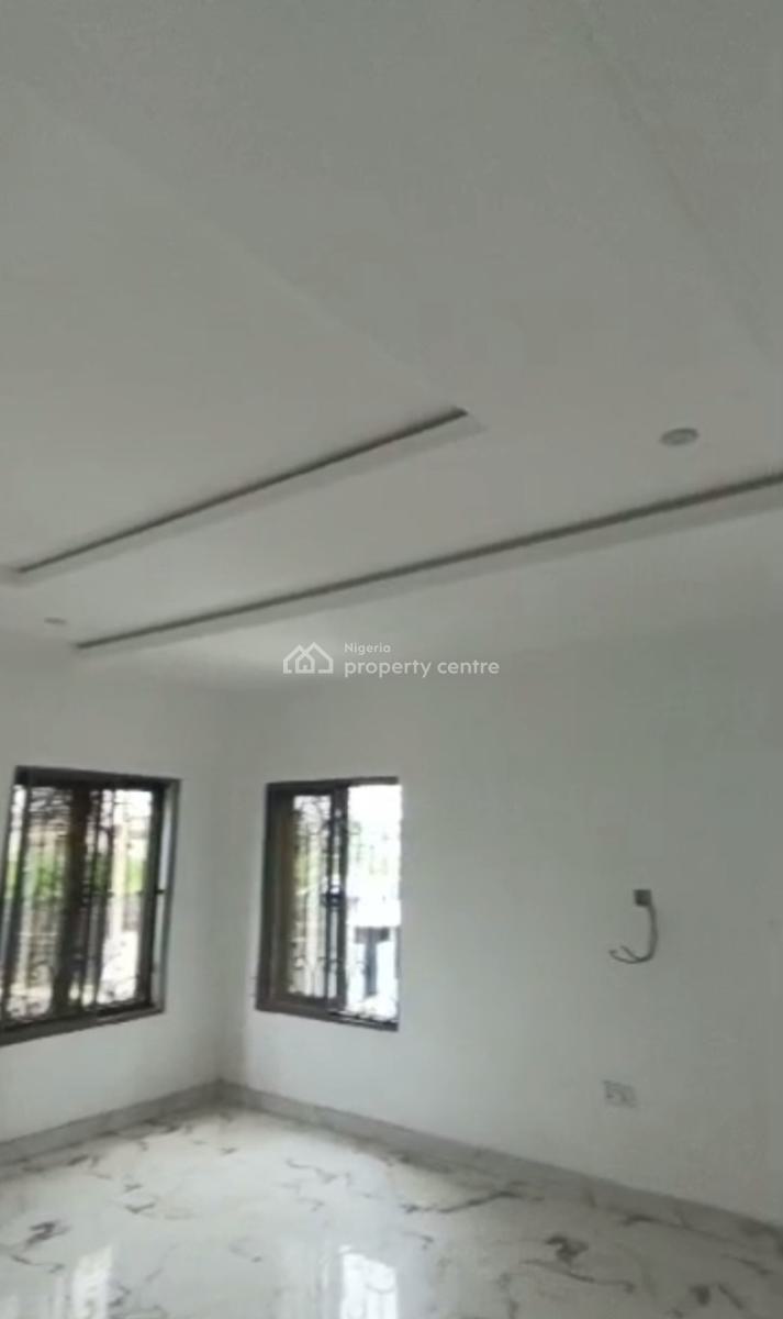 Luxury Brand New 3 Bedroom Flat Upstairs, Ajah, Lagos, Flat / Apartment for Rent