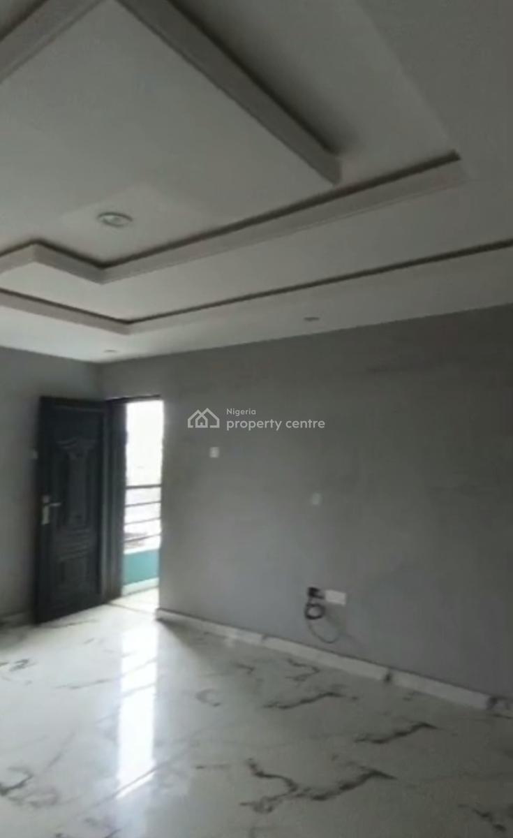 Luxury Brand New 3 Bedroom Flat Upstairs, Ajah, Lagos, Flat / Apartment for Rent