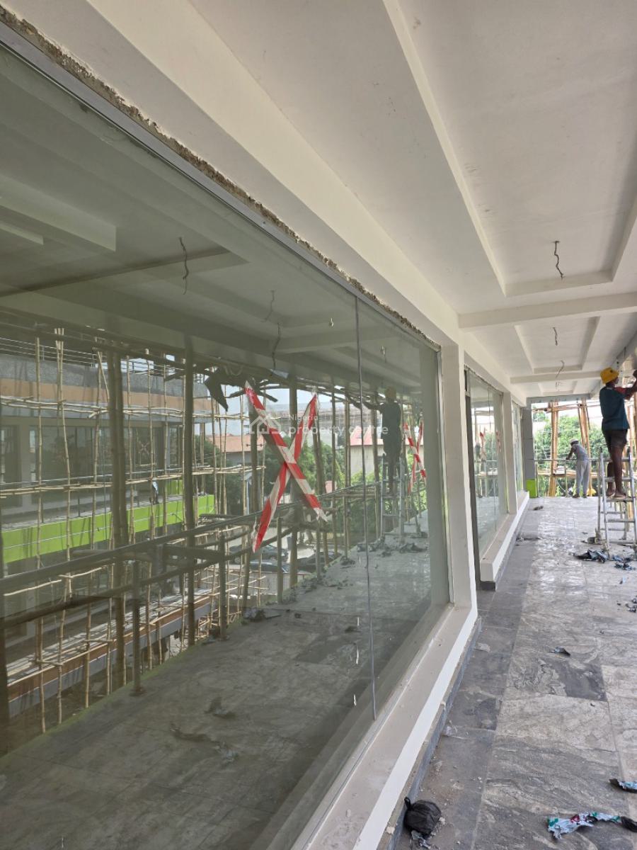 Unisex Saloon Space, 69 Road, Gwarinpa, Abuja, Commercial Property for Sale