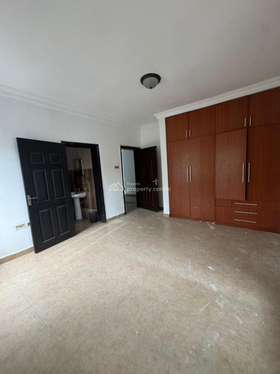 Luxurious Share Apartment, Off Mobil Road, Ilaje, Ajah, Lagos, Self Contain (single Rooms) for Rent