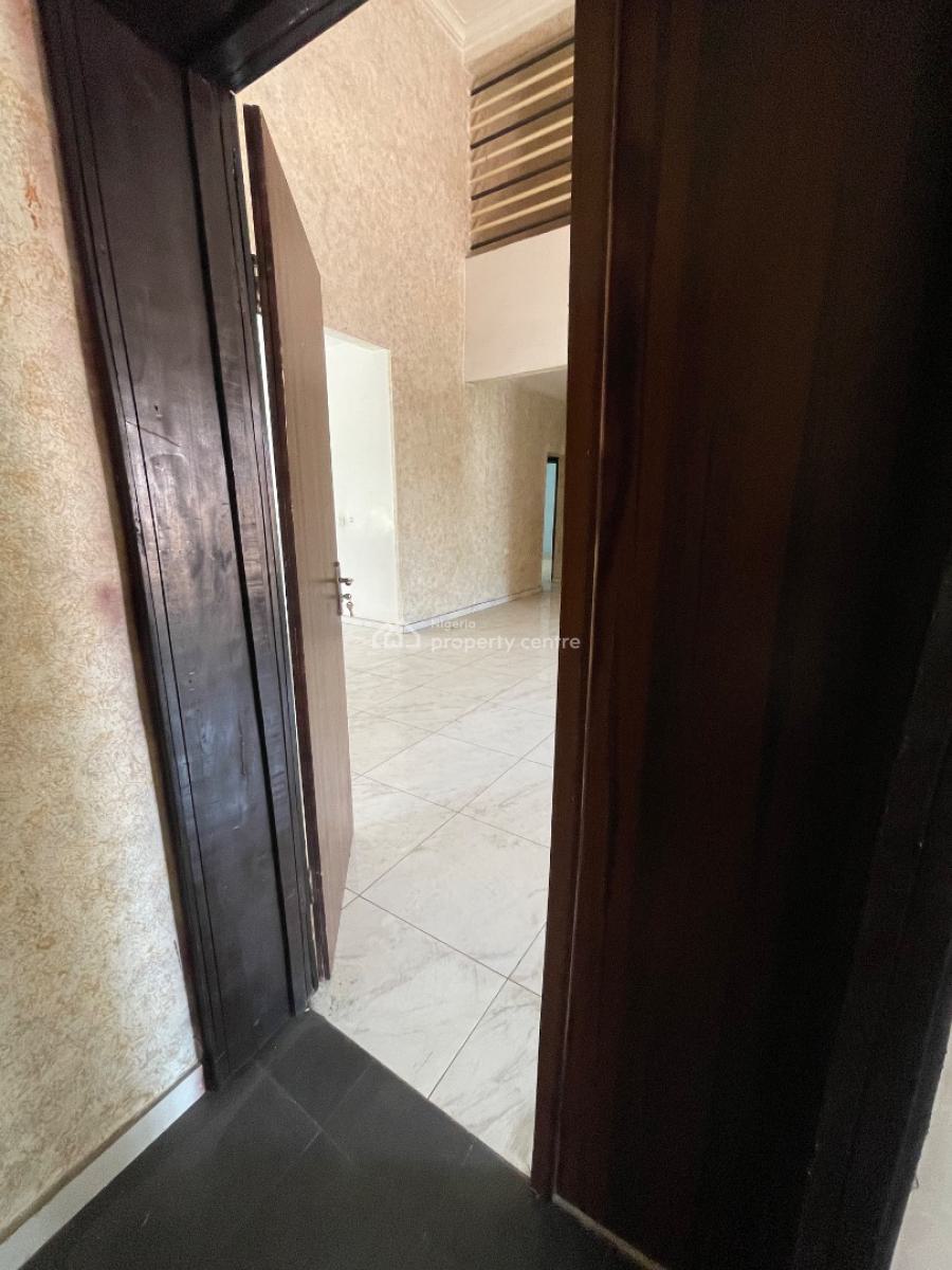 4 Bedrooms Terrace, Osapa London, Lekki Phase 1, Lekki, Lagos, Terraced Duplex for Rent