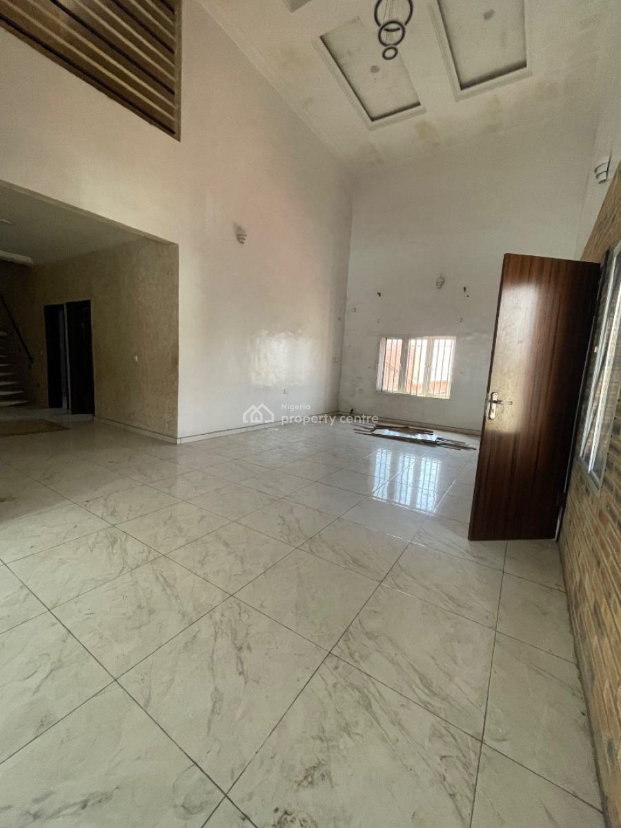 4 Bedrooms Terrace, Osapa London, Lekki Phase 1, Lekki, Lagos, Terraced Duplex for Rent