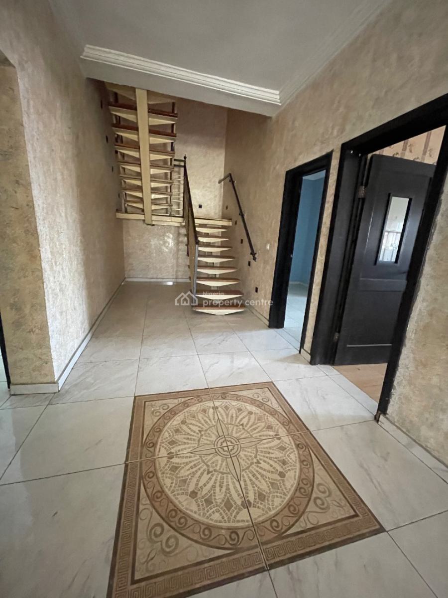 4 Bedrooms Terrace, Osapa London, Lekki Phase 1, Lekki, Lagos, Terraced Duplex for Rent