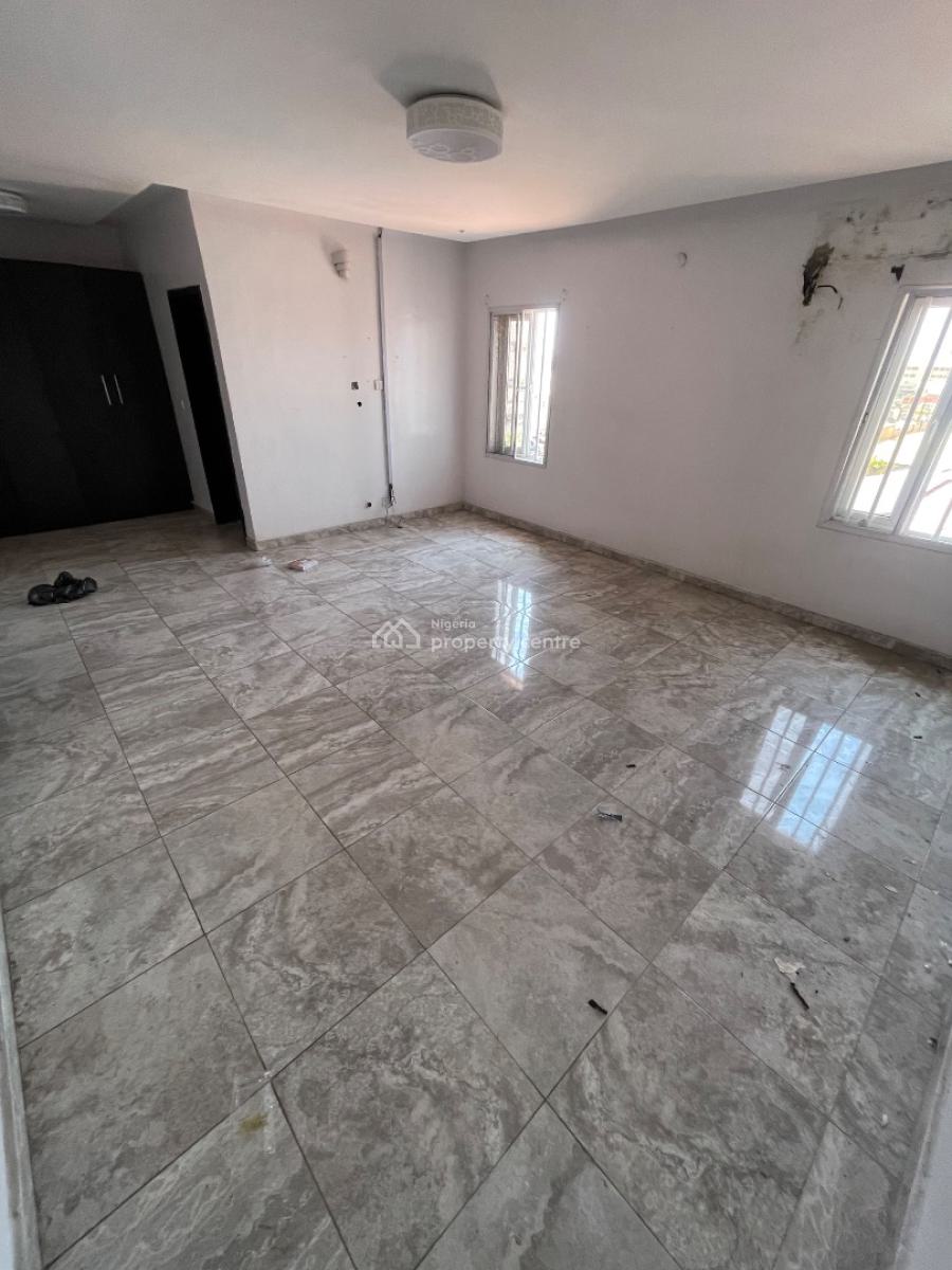 4 Bedrooms Terrace, Osapa London, Lekki Phase 1, Lekki, Lagos, Terraced Duplex for Rent