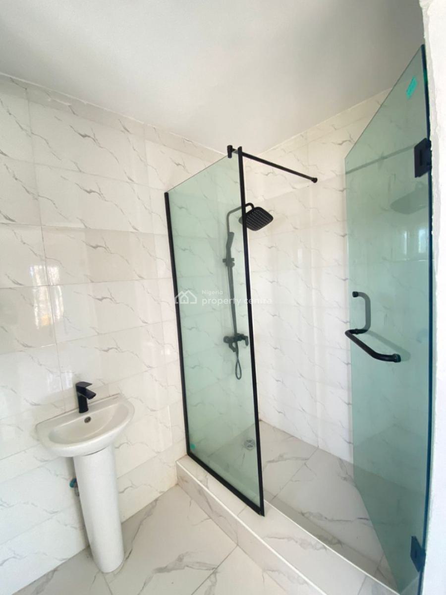 Spacious 3 Bedrooms Water-view Apartment, Ikoyi, Lagos, Flat / Apartment for Rent