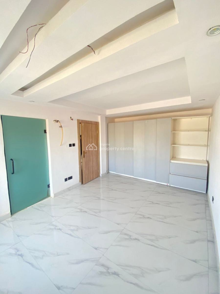 Spacious 3 Bedrooms Water-view Apartment, Ikoyi, Lagos, Flat / Apartment for Rent
