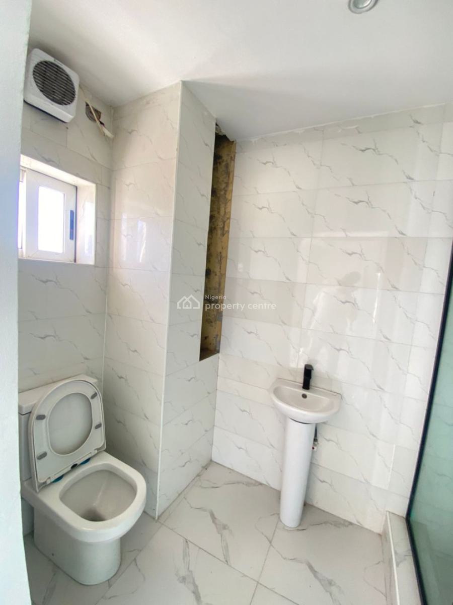 Spacious 3 Bedrooms Water-view Apartment, Ikoyi, Lagos, Flat / Apartment for Rent