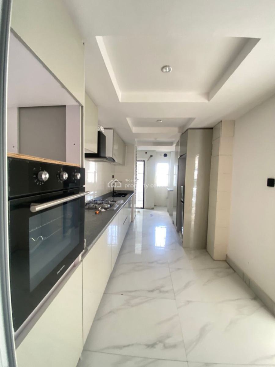 Spacious 3 Bedrooms Water-view Apartment, Ikoyi, Lagos, Flat / Apartment for Rent