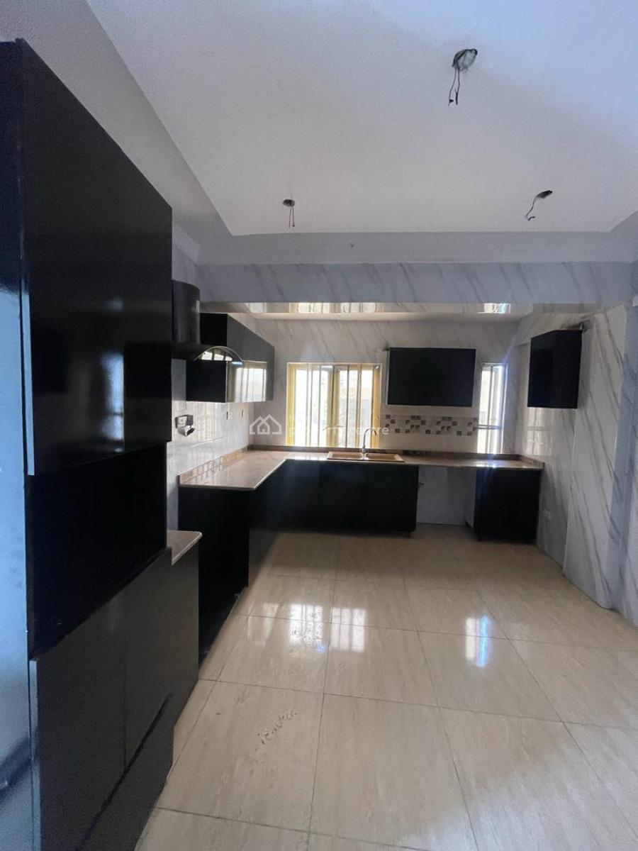 Spacious 3 Bedroom Apartment, Ikate, Lekki, Lagos, Flat / Apartment for Sale