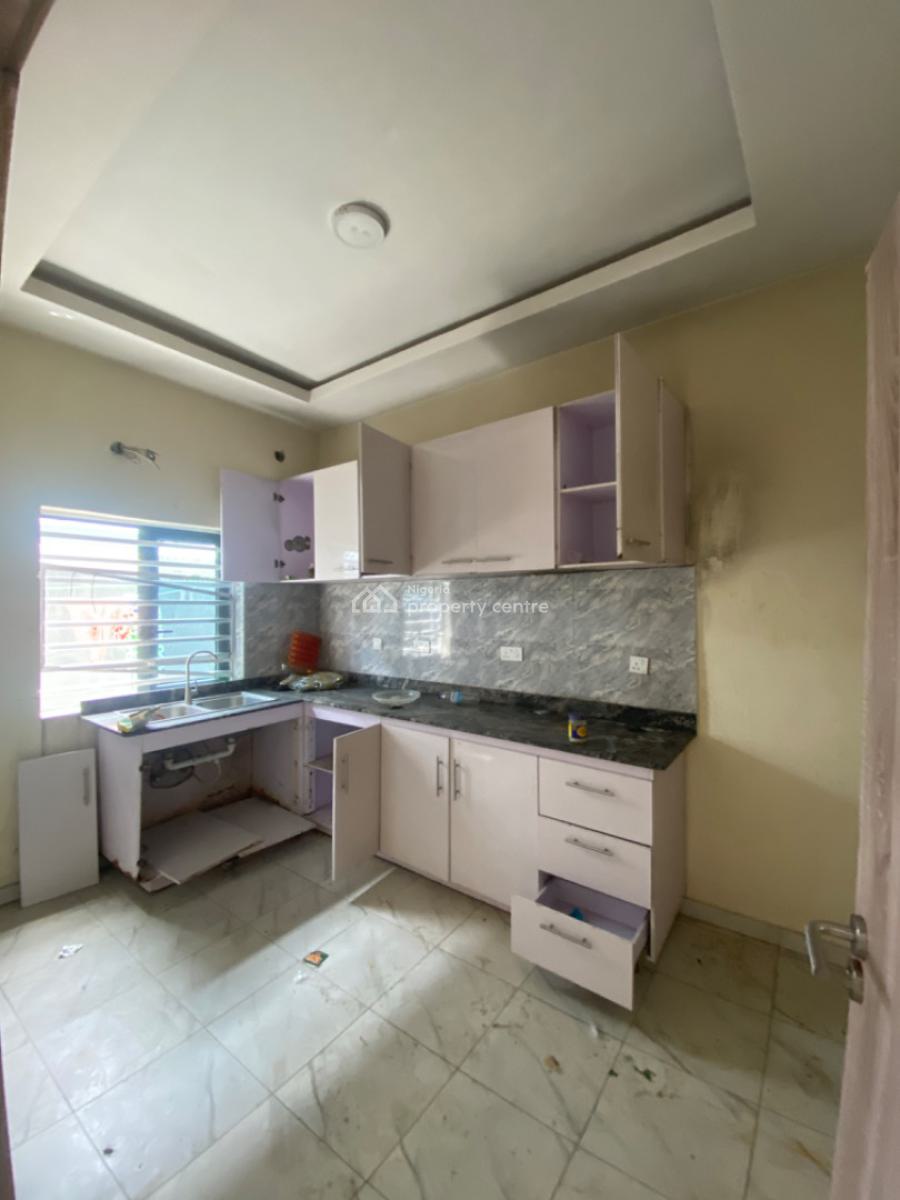 Executive Sweet 2 Bedrooms Luxury Apartment, Seaside Estate, Ado, Badore, Ajah, Lagos, Flat / Apartment for Rent
