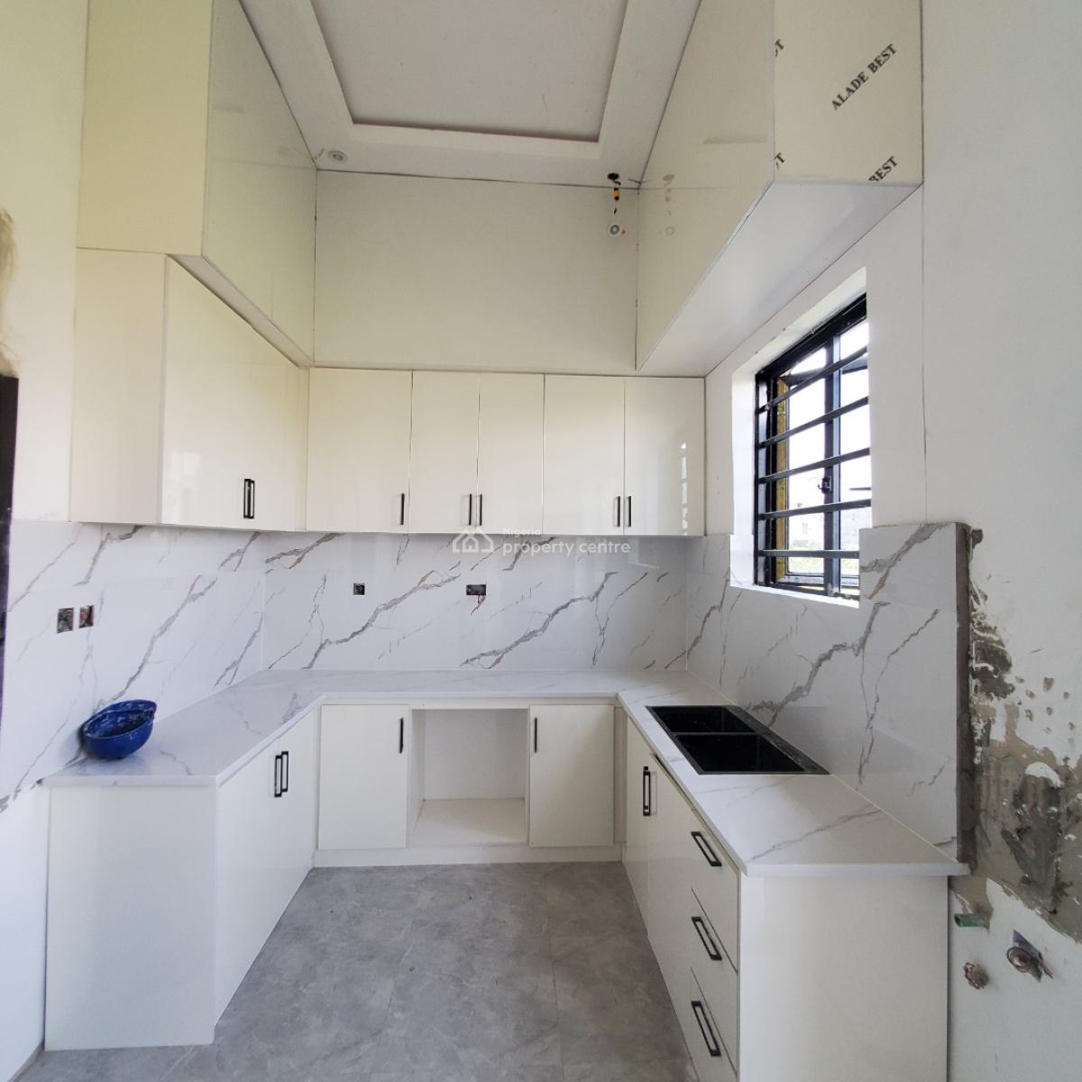 Beautiful 3 Bedroom Terrace Duplex Within a Secured Estate, Orchid, Lekki, Lagos, House for Sale