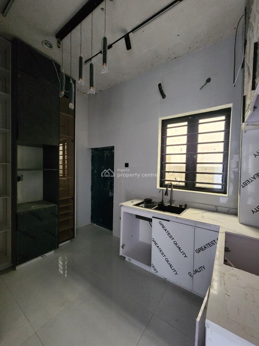 Nicely Built 4 Bedroom Semi Detached Duplex with Bq in a Secured Estate, Chevron Toll Gate, Orchid Road, Lekki, Lagos, Semi-detached Duplex for Sale