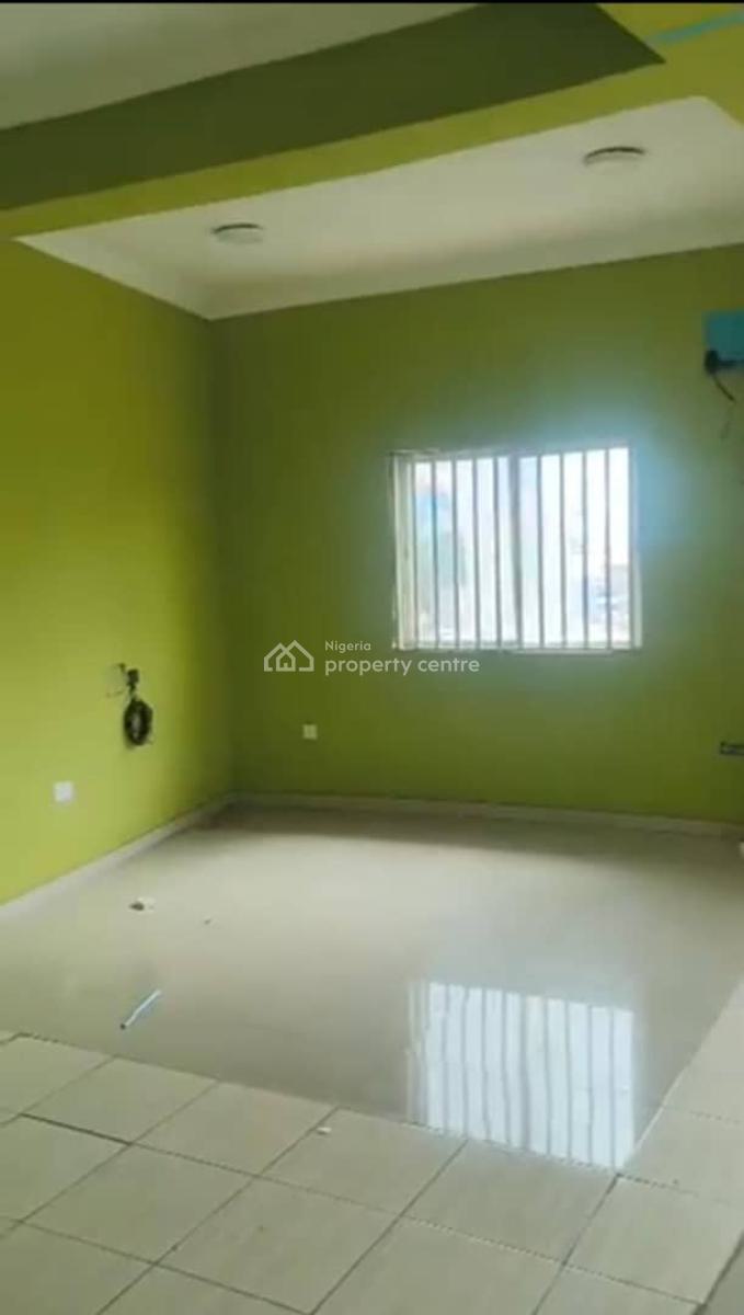 Open Plan Office Space, Charlie Boy Bus Stop, Gbagada, Lagos, Office Space for Rent