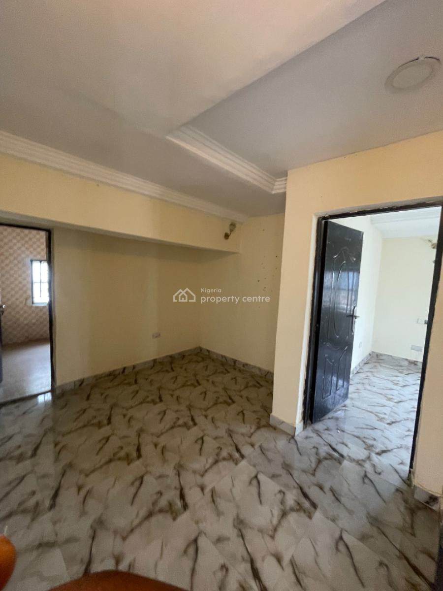 Spacious 2 Bedrooms Apartment, Opposite Blenco Supermarket, Sangotedo, Ajah, Lagos, Flat / Apartment for Rent
