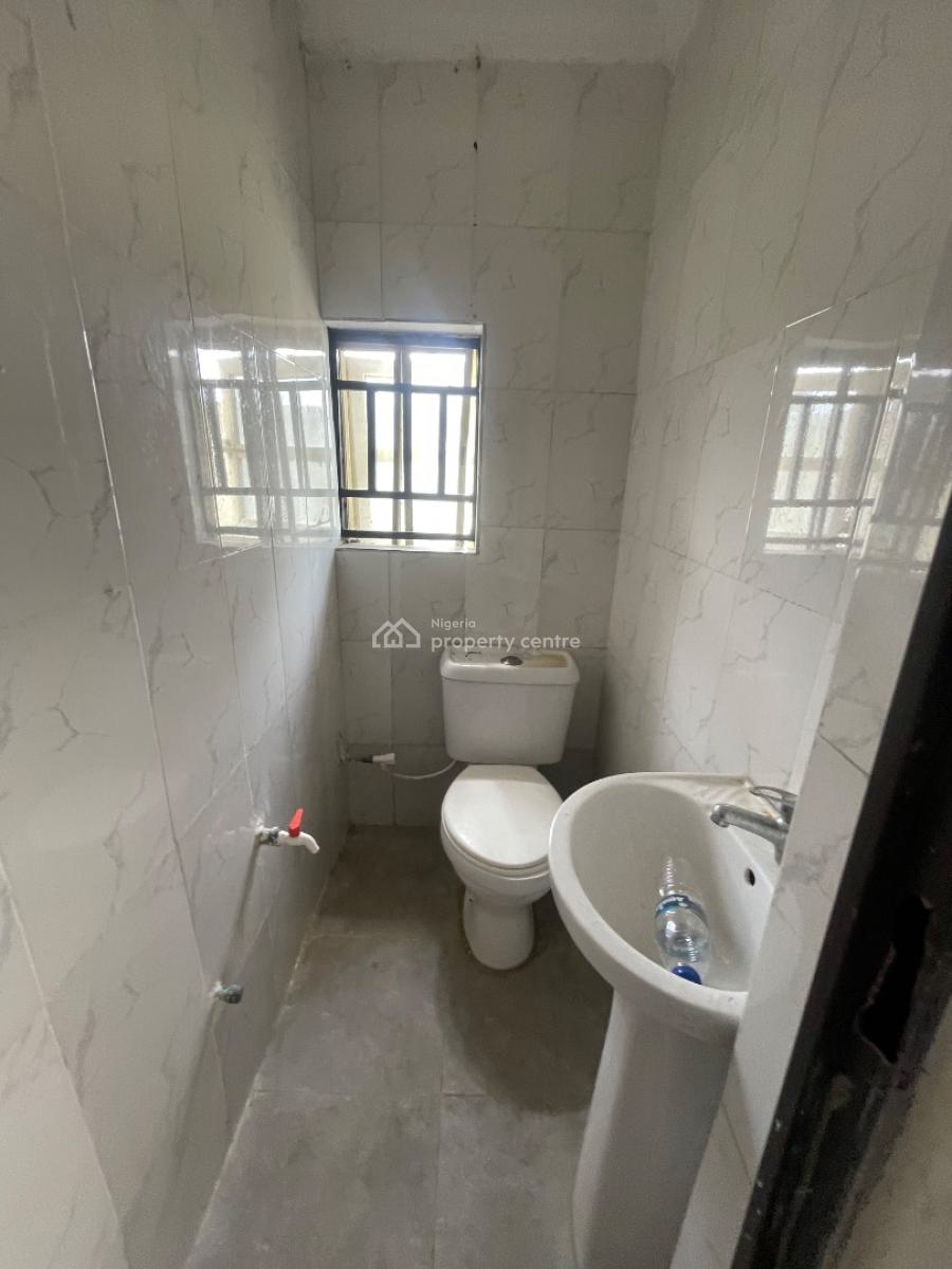Spacious 2 Bedrooms Apartment, Opposite Blenco Supermarket, Sangotedo, Ajah, Lagos, Flat / Apartment for Rent