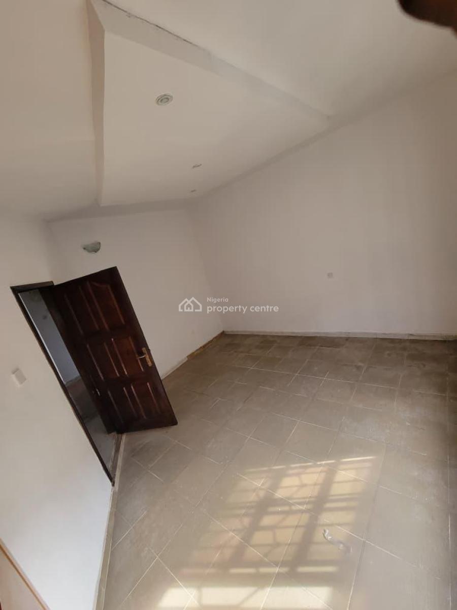 Spacious Room and Parlor Apartment, Ogidan Axis, Ajah, Lagos, Mini Flat (room and Parlour) for Rent