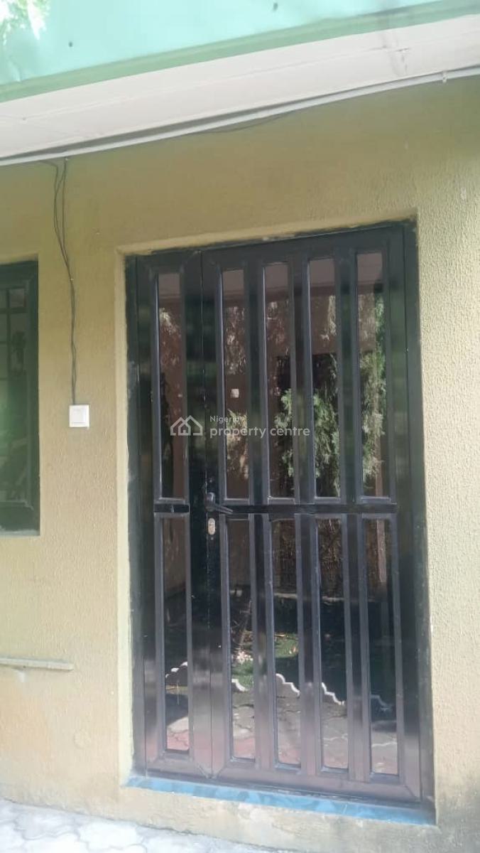 Massive 4-bedroom Semi-detached House, Mobolaji Johnson Estate, Lekki Phase 1, Lekki, Lagos, Semi-detached Duplex for Sale