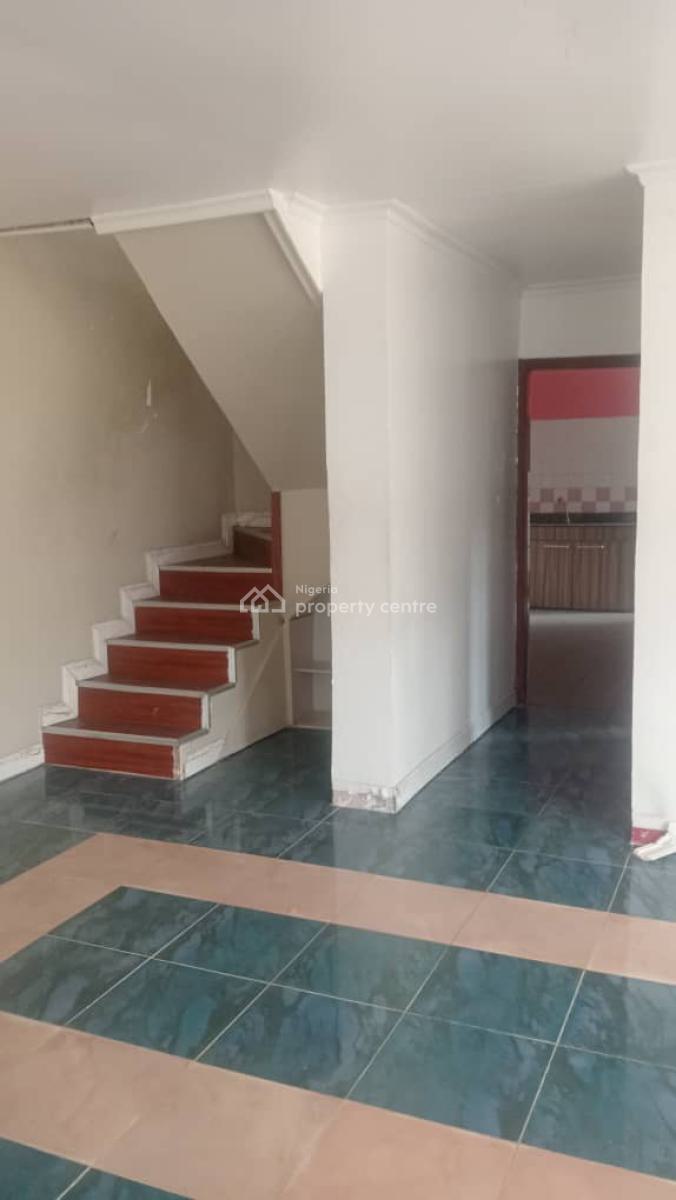 Massive 4-bedroom Semi-detached House, Mobolaji Johnson Estate, Lekki Phase 1, Lekki, Lagos, Semi-detached Duplex for Sale