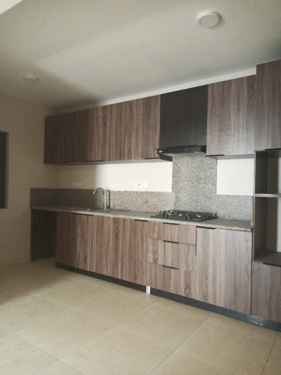 2 Bedroom Apartment with Spacious Rooms, Osapa, Lekki, Lagos, Block of Flats for Sale