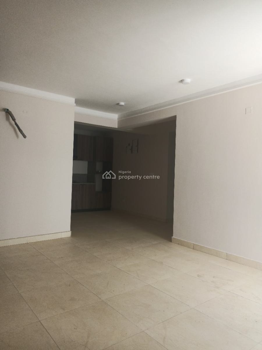 2 Bedroom Apartment with Spacious Rooms, Osapa, Lekki, Lagos, Block of Flats for Sale