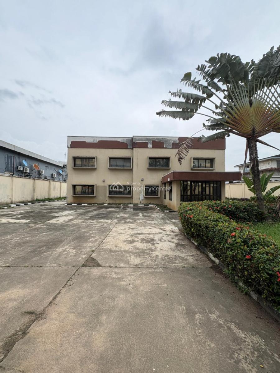 7-bedroom Detached House with 2 Room Bq, Victoria Island (vi), Lagos, Commercial Property for Rent