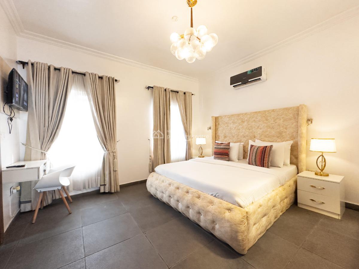 Modern 3 Bedroom Townhouse with 24/7 Power, Lekki Phase 1, Lekki, Lagos, Terraced Duplex Short Let