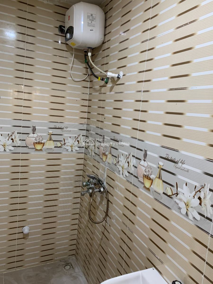 Brand New Mini Flat Upstairs with Dinning, Guest Toilet, Abijo, Lekki N Garden Estate, Ajah, Lagos, Mini Flat (room and Parlour) for Rent