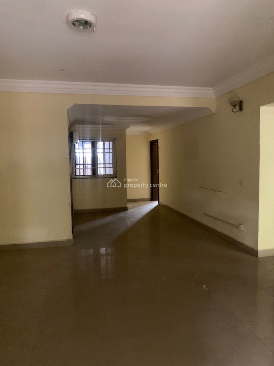 3 Bedroom Flat with Room Bq on The Ground Floor, Off Aminu Kano Crescent, Wuse, Abuja, Flat / Apartment for Rent