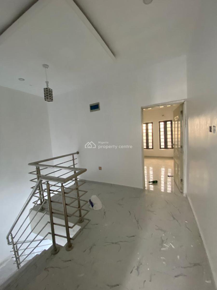 Brand New 2 Bedrooms Luxury Duplex, Badore Road, Ajah, Lagos, Terraced Duplex for Rent