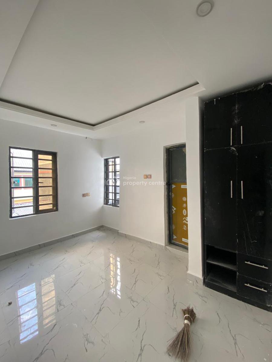 Brand New 2 Bedrooms Luxury Duplex, Badore Road, Ajah, Lagos, Terraced Duplex for Rent