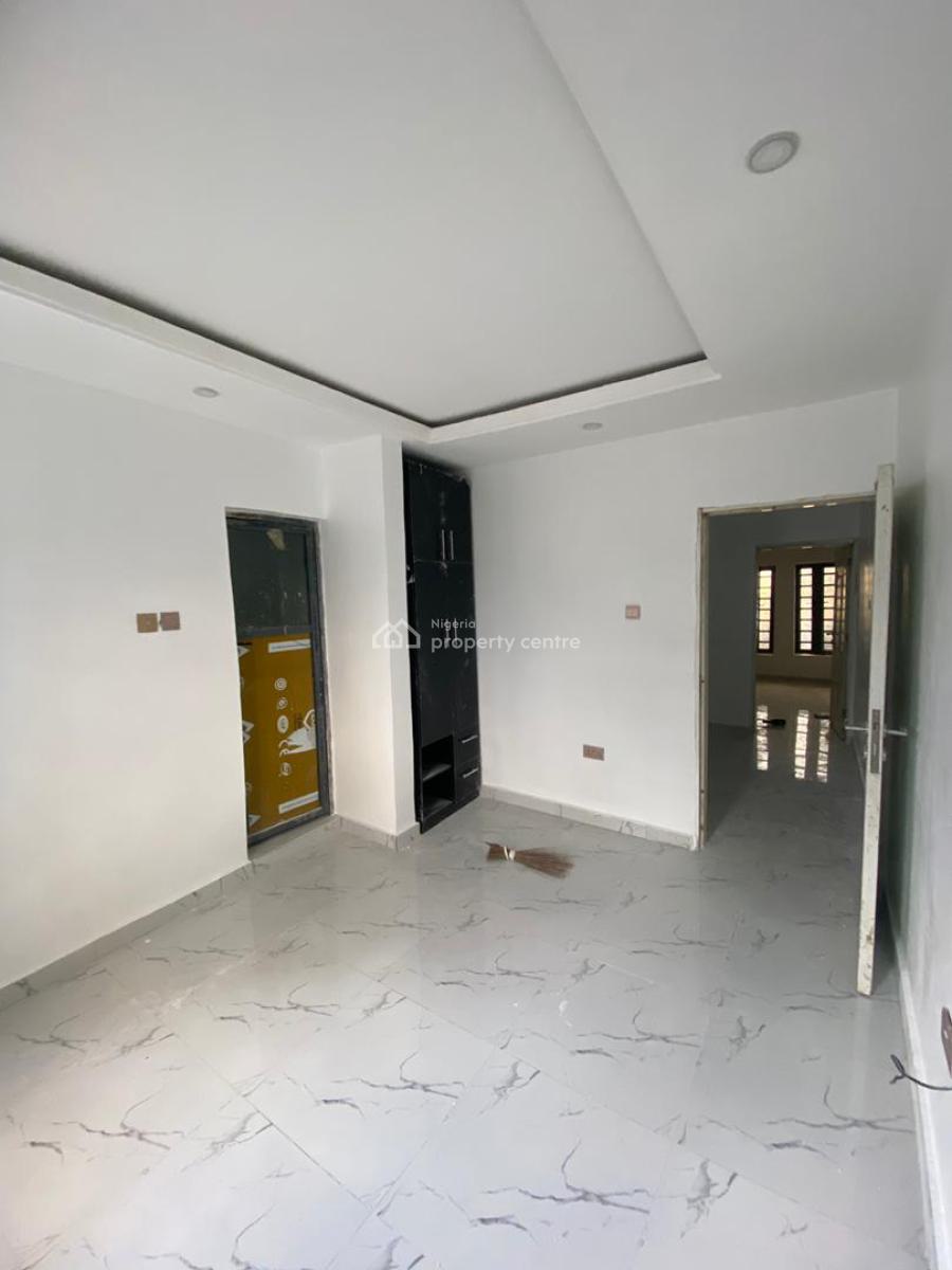 Brand New 2 Bedrooms Luxury Duplex, Badore Road, Ajah, Lagos, Terraced Duplex for Rent