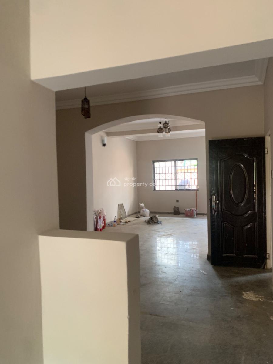 2 Bedroom Flat with Room Bq on The Ground Floor, Off Aminu Kano Crescent, Wuse, Abuja, Flat / Apartment for Rent