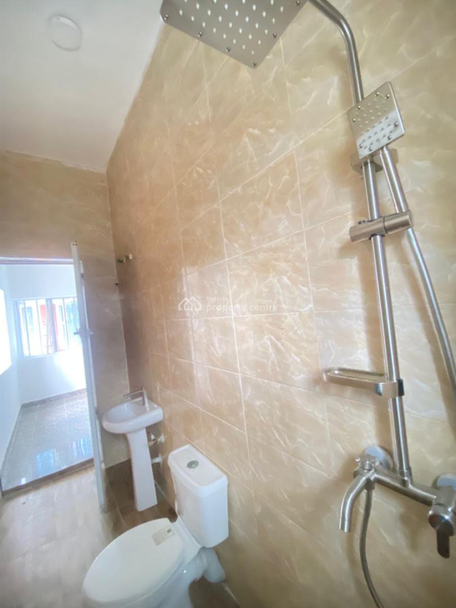 Sharp and Clean 3bedroom Flat, Remlek, Badore, Ajah, Lagos, House for Rent