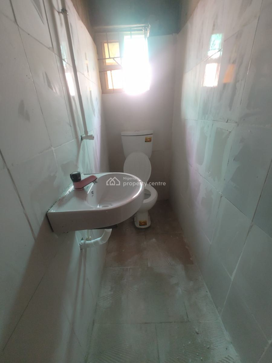Sharp Renovated Mini Flat. Room and Parlour., Sangotedo, Sangotedo, Ajah, Lagos, Mini Flat (room and Parlour) for Rent