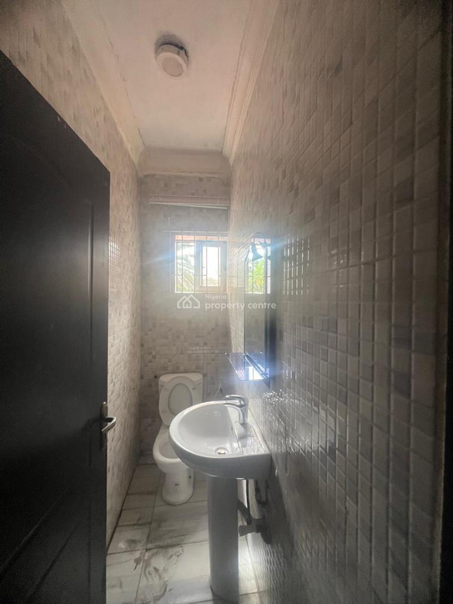 Very Clean Three (3) Bedroom Flat, Emina Crescent, Ikeja, Lagos, Flat / Apartment for Rent