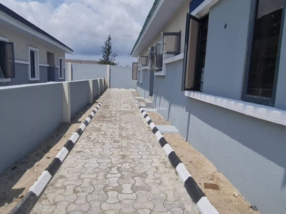 Land in Prime Gated Estate Behind Mayfair Gardens, Awoyaya, Lagos, Behind Mayfair Gardens, Awoyaya, Ibeju Lekki, Lagos, Residential Land for Sale