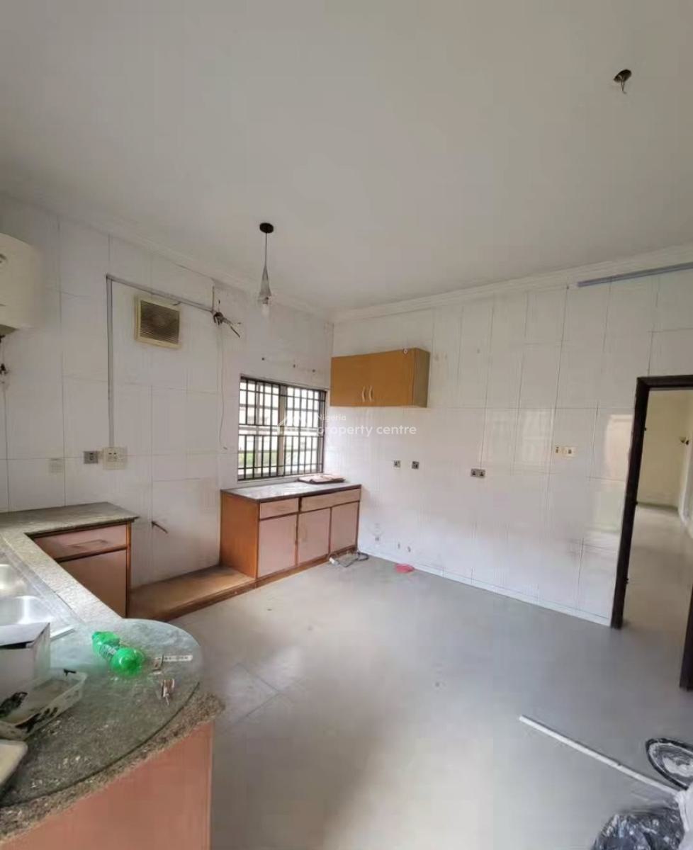 4 Bedroom En-suite Detached House in a Communal/shared Compound of 3 U, Lekki Phase 1, Lekki, Lagos, Detached Duplex for Rent