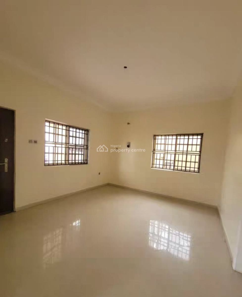 4 Bedroom En-suite Detached House in a Communal/shared Compound of 3 U, Lekki Phase 1, Lekki, Lagos, Detached Duplex for Rent
