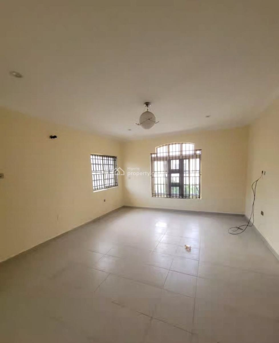 4 Bedroom En-suite Detached House in a Communal/shared Compound of 3 U, Lekki Phase 1, Lekki, Lagos, Detached Duplex for Rent