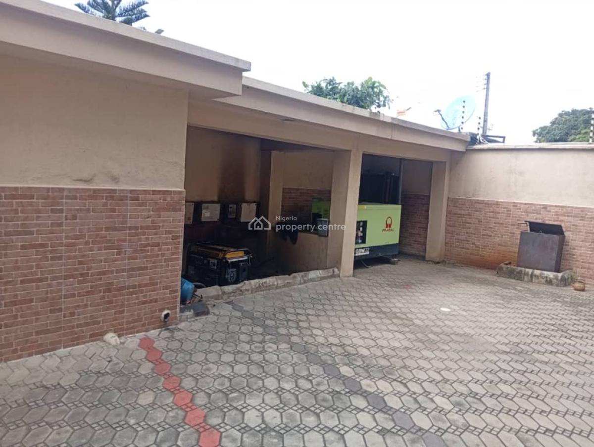 Property Type: Spacious and Decent 3-bedroom Apartment (ground Floor), Off Admirity, Lekki Phase 1, Lekki, Lagos, Flat / Apartment for Rent