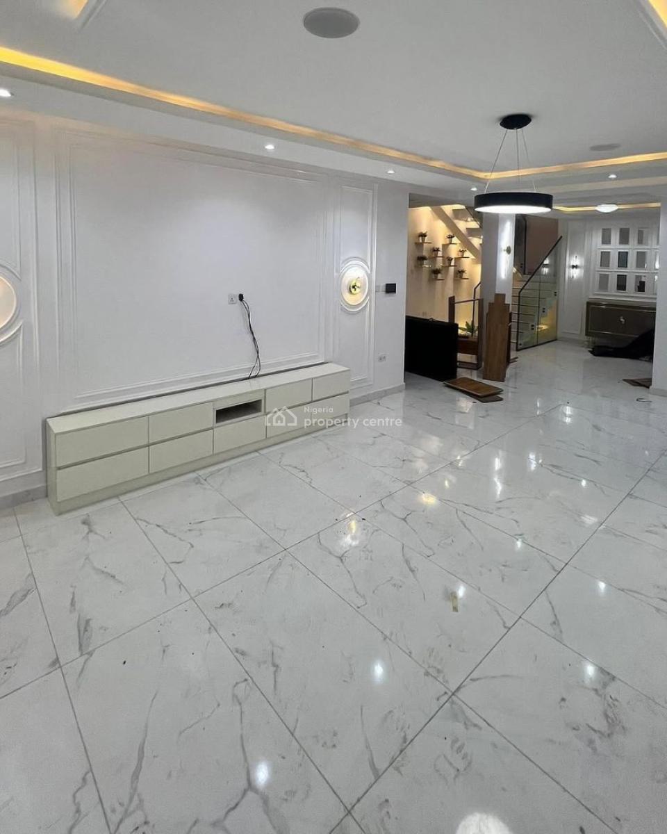 Modestly Finished 4 Bedroom Maisonette with Private Cinema ,pool, Gym, & Bq, Lekki Phase 1, Lekki, Lagos, Flat / Apartment for Sale