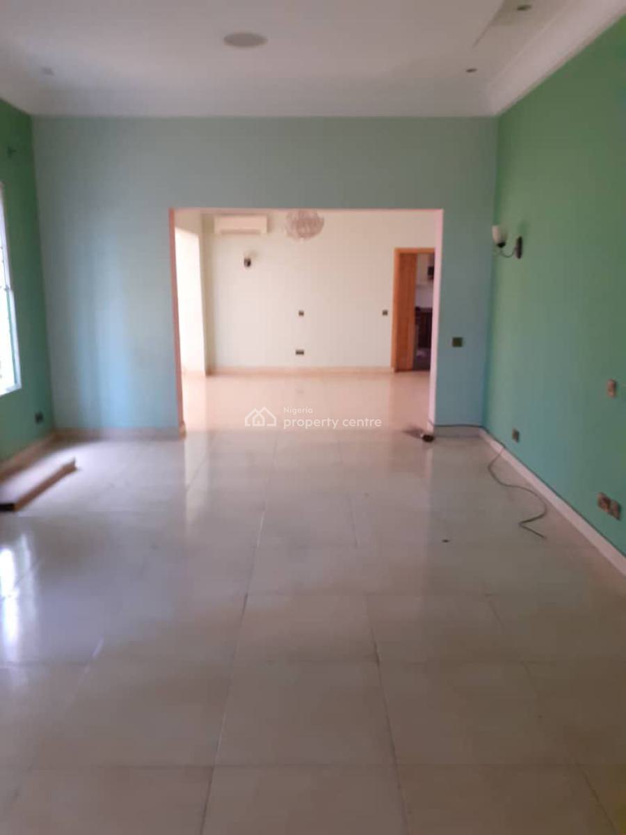 Well Maintained  5 Bedroom Duplex, Lekki Phase1 Estate, Lekki Phase 1, Lekki, Lagos, Detached Duplex for Sale
