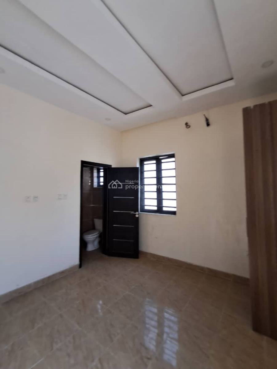 4-bedroom Semi-detached Duplex with Bq and Self Compound, Odado Estate Lekki, Lekki, Lagos, Semi-detached Duplex for Rent
