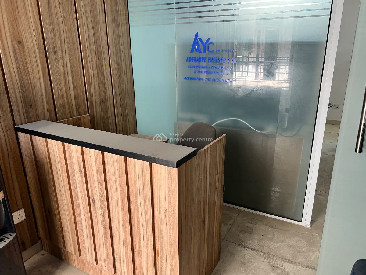 Fully Furnished Executive Office Space in a Prime Location, Durosinmi Etti Street, Lekki Phase 1, Lekki, Lagos, Office Space for Rent