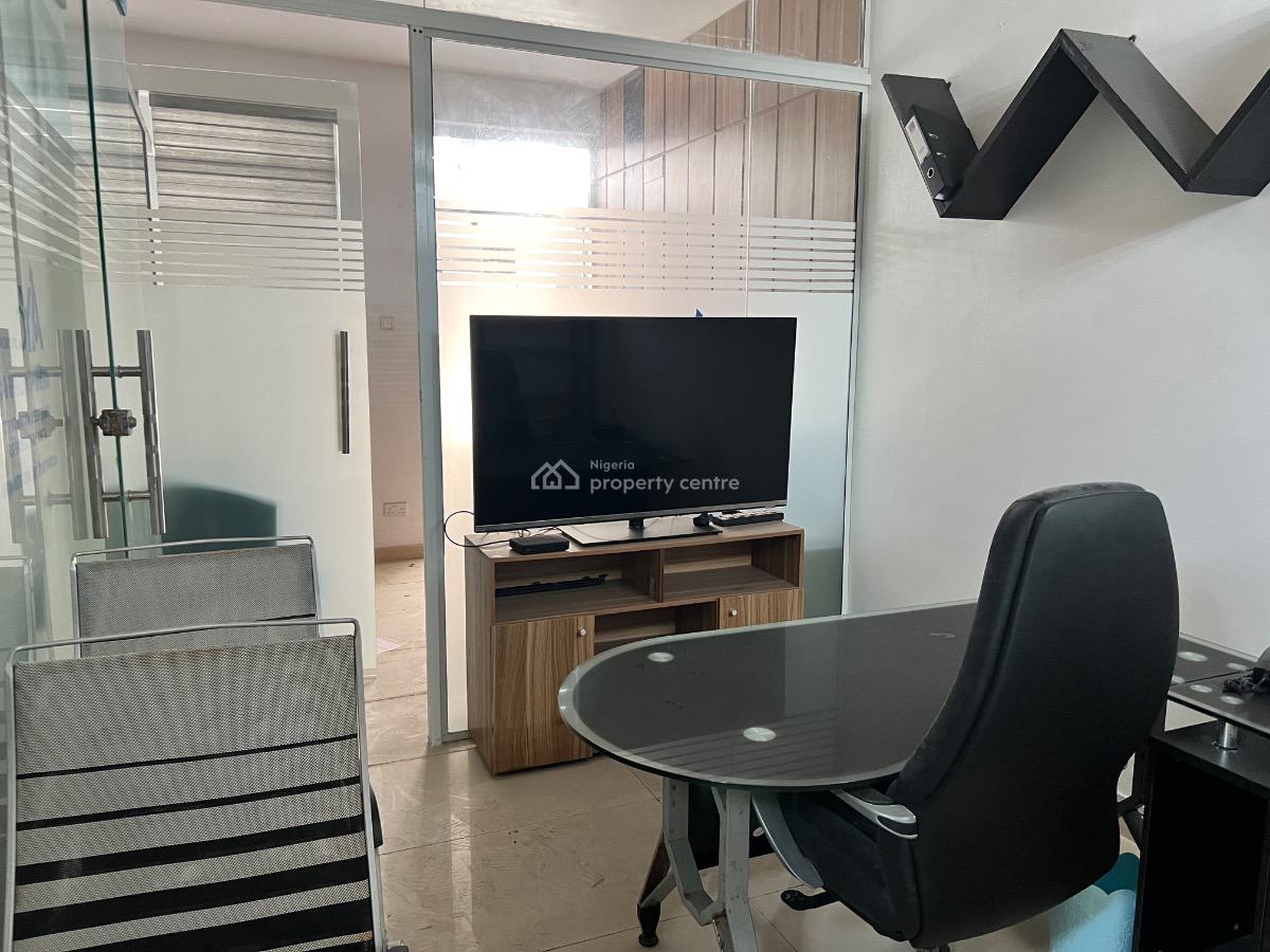 Fully Furnished Executive Office Space in a Prime Location, Durosinmi Etti Street, Lekki Phase 1, Lekki, Lagos, Office Space for Rent