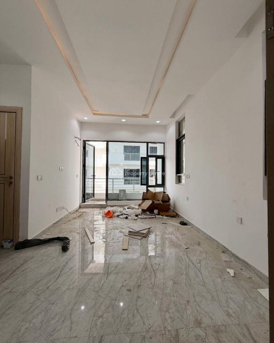 4 Bedrooms Terraced Duplex with Bq in a Secured Estate, Lekki Phase 1, Lekki, Lagos, Terraced Duplex for Rent