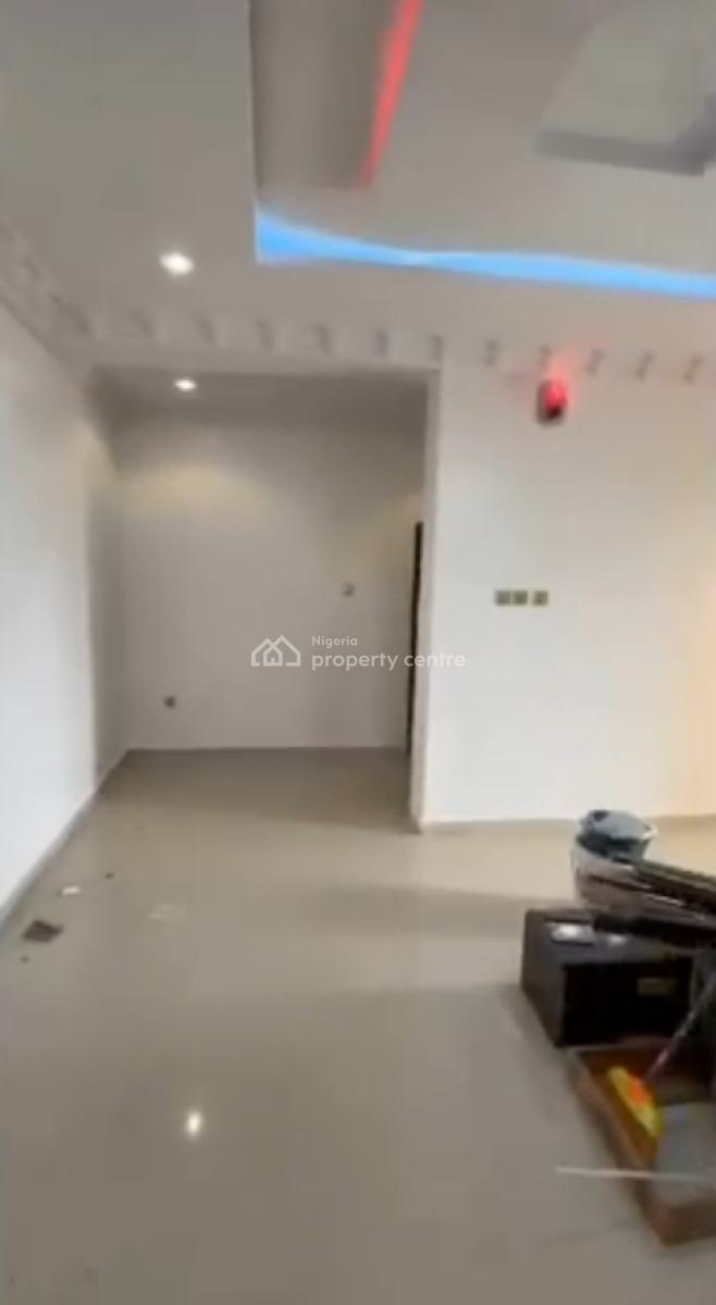 2 Bedroom Luxury Apartment Available, Ologolo, Lekki, Lagos, Flat / Apartment for Rent