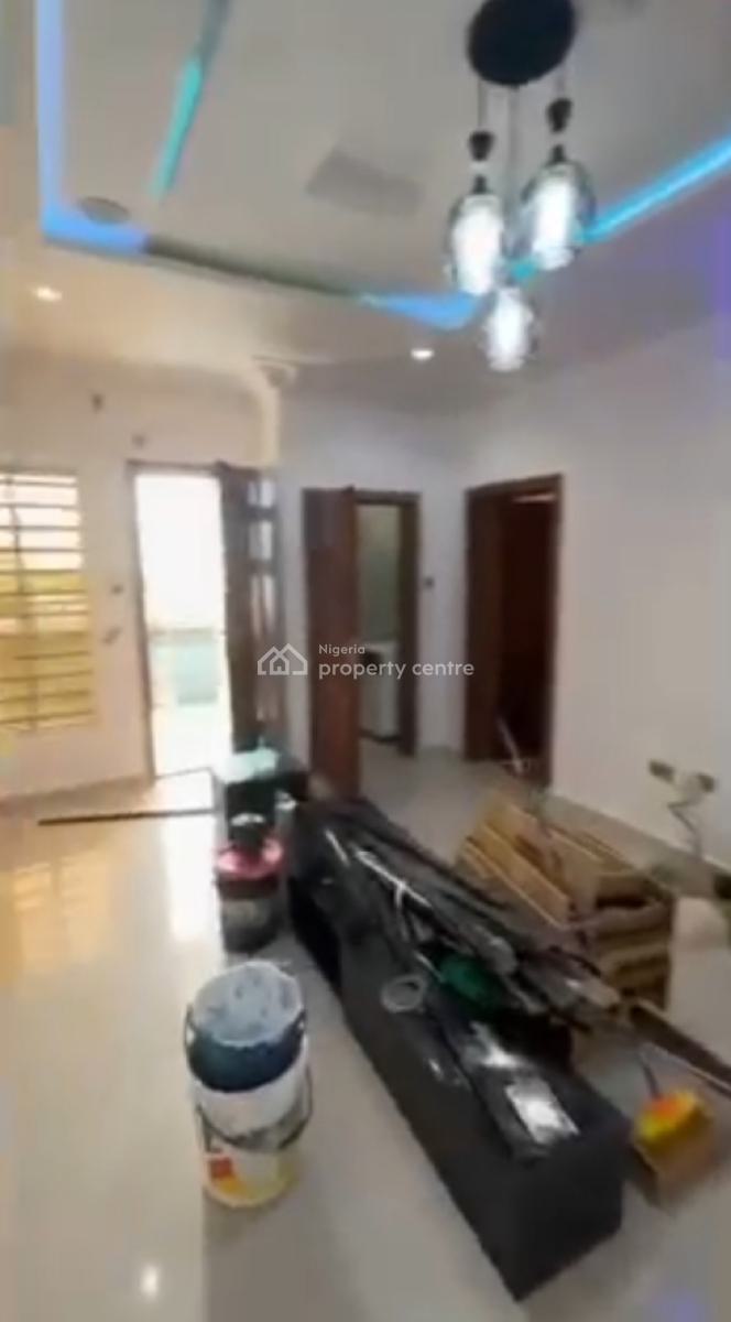 2 Bedroom Luxury Apartment Available, Ologolo, Lekki, Lagos, Flat / Apartment for Rent